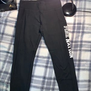 PINK yoga leggings size M